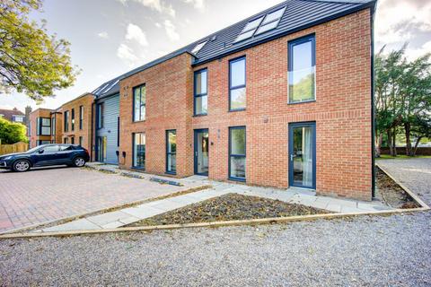 3 bedroom apartment for sale, Towers Avenue, Jesmond, Newcastle upon Tyne, NE2
