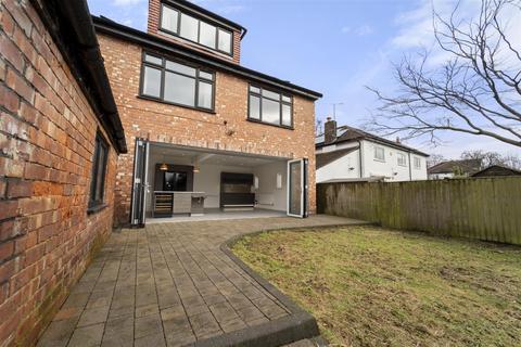 4 bedroom detached house for sale, Broad Road, Sale