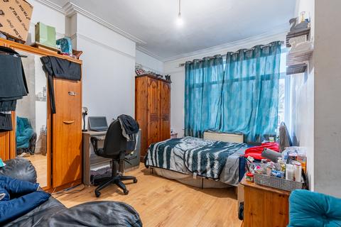 3 bedroom flat for sale, Bristol BS6