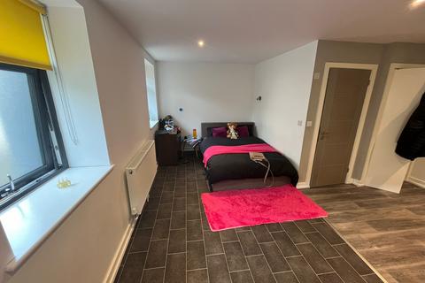 Studio to rent, 7 Marvell Lane Flat 30