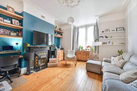 2 bedroom flat for sale, Lechmere Road, Willesden, London, NW2