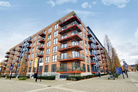 2 bedroom flat for sale, Warehouse Court, Woolwich Riverside, London, SE18