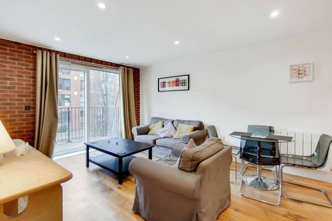 2 bedroom flat for sale, Warehouse Court, Woolwich Riverside, London, SE18