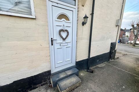 3 bedroom end of terrace house for sale, Booth Crescent, Mansfield, NG19