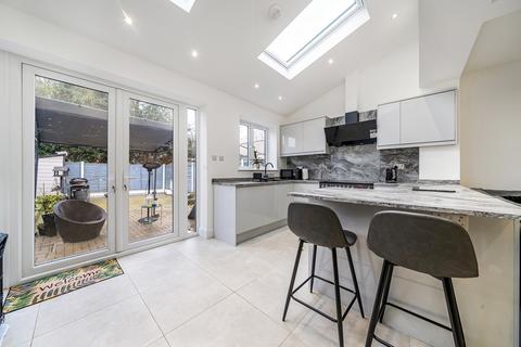 108 Oakridge Road, Bromley, BR1 5QG