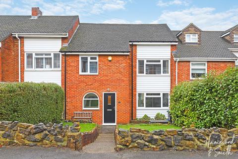 27 Springfield, Epping, CM16 4LA