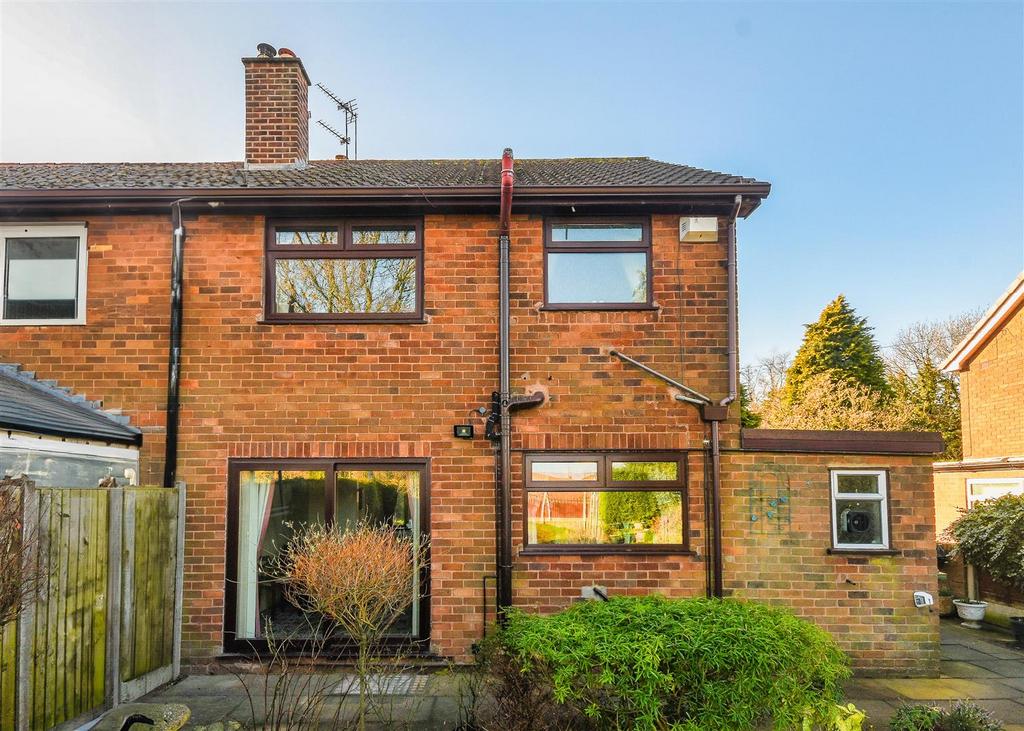 7 Yew Tree Road - Rear.jpg