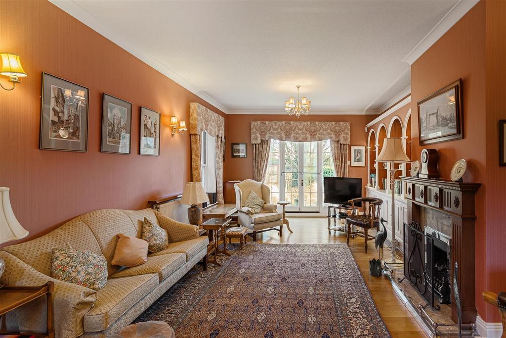 15 Chessingham Gardens 37.jpg