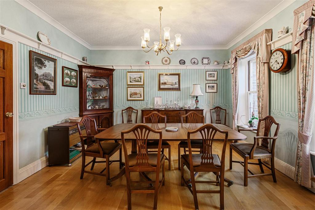 15 Chessingham Gardens 58.jpg