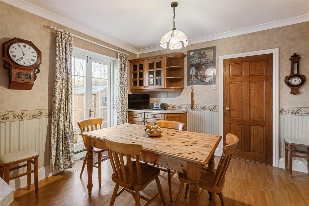 15 Chessingham Gardens 79.jpg