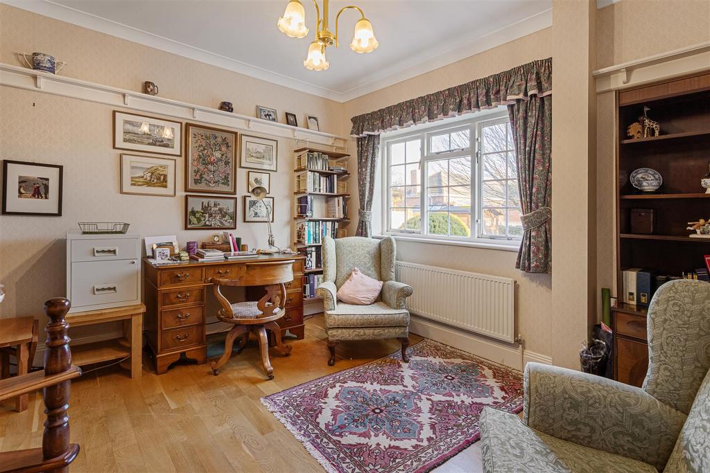 15 Chessingham Gardens 67.jpg