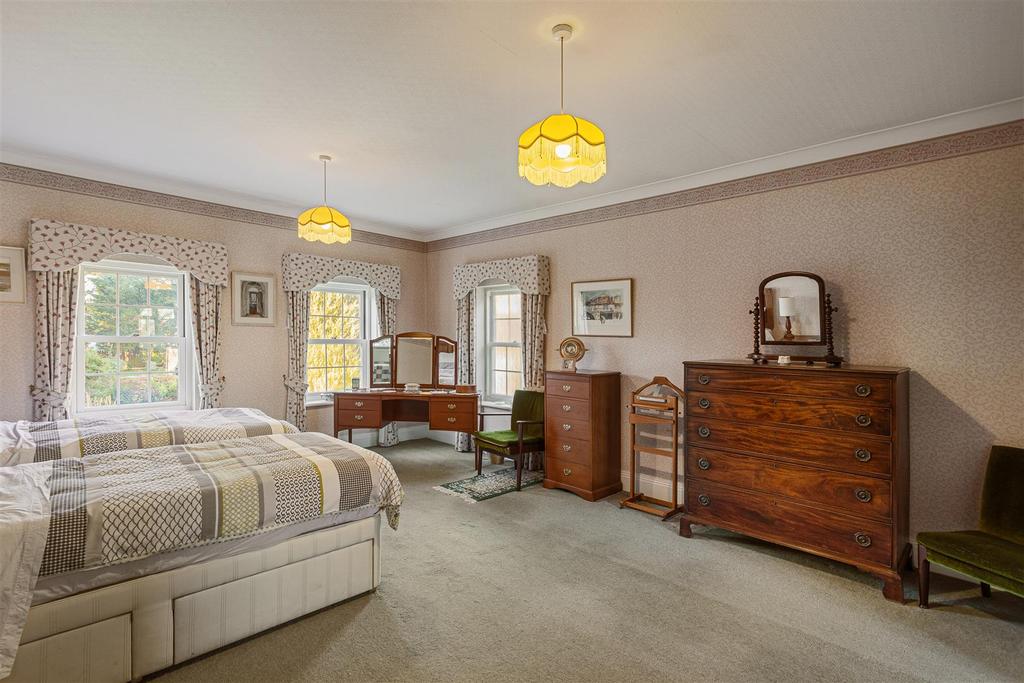 15 Chessingham Gardens 13.jpg