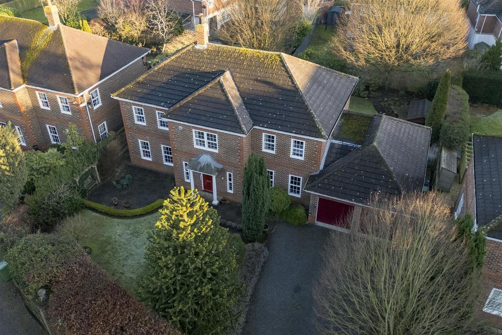 15 Chessingham Gardens  2.jpg