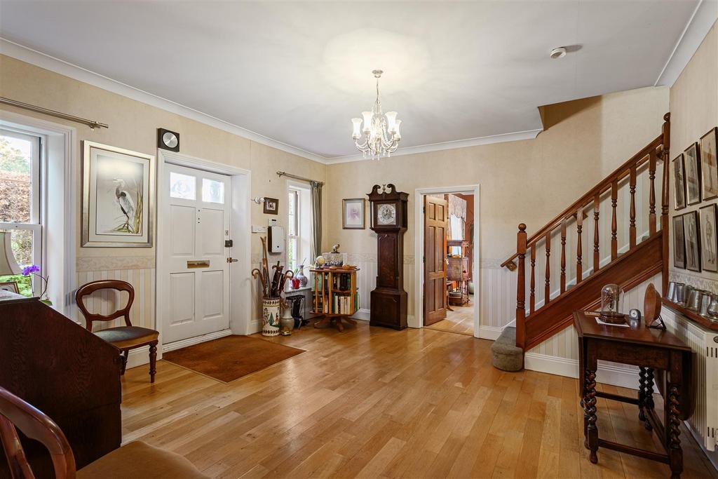 15 Chessingham Gardens 64.jpg