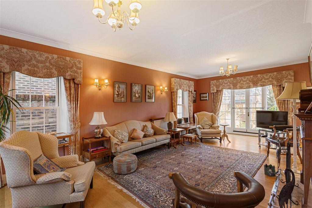 15 Chessingham Gardens 34.jpg