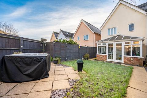 2 bedroom end of terrace house for sale, Britric Close, Flitch Green, Dunmow