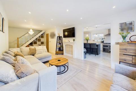 69 Booty Road, Norwich, NR7 0NE