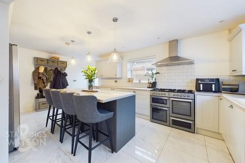 69 Booty Road, Norwich, NR7 0NE