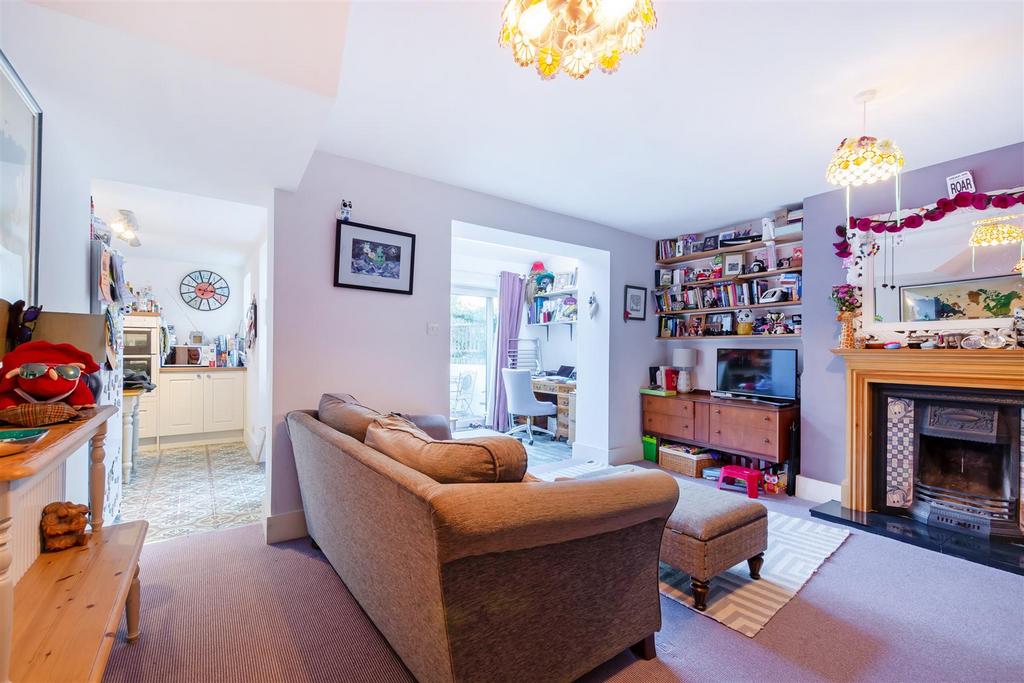 3a Maley Road, SE27 9 BY-2.jpg