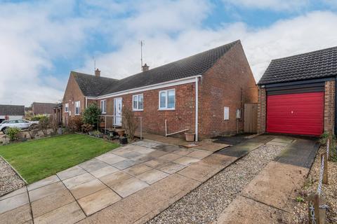 2 bedroom semi-detached bungalow for sale, Searle Close, Fakenham, NR21