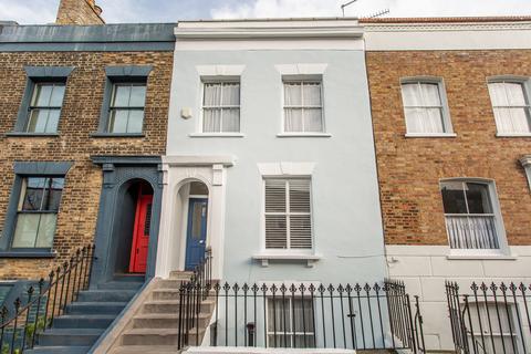 3 bedroom terraced house for sale, Vivian Road, Mile End, E3