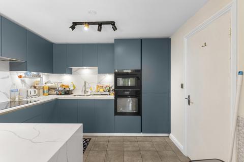 Flat 5, Steeple Court Coventry Road, London, E1 5QZ