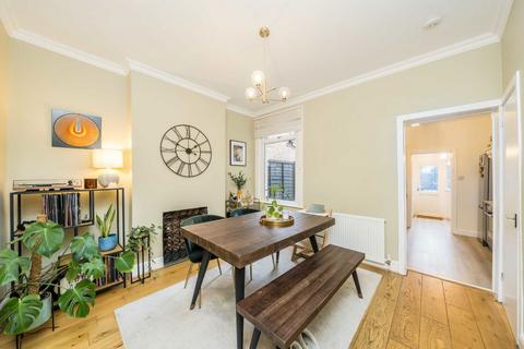 3 bedroom house for sale, Laburnum Road, London SW19