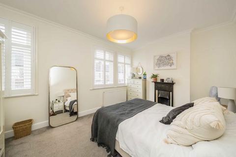 3 bedroom house for sale, Laburnum Road, London SW19