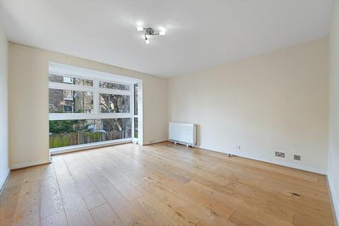 5 Harriers Close, London, W5 3UA