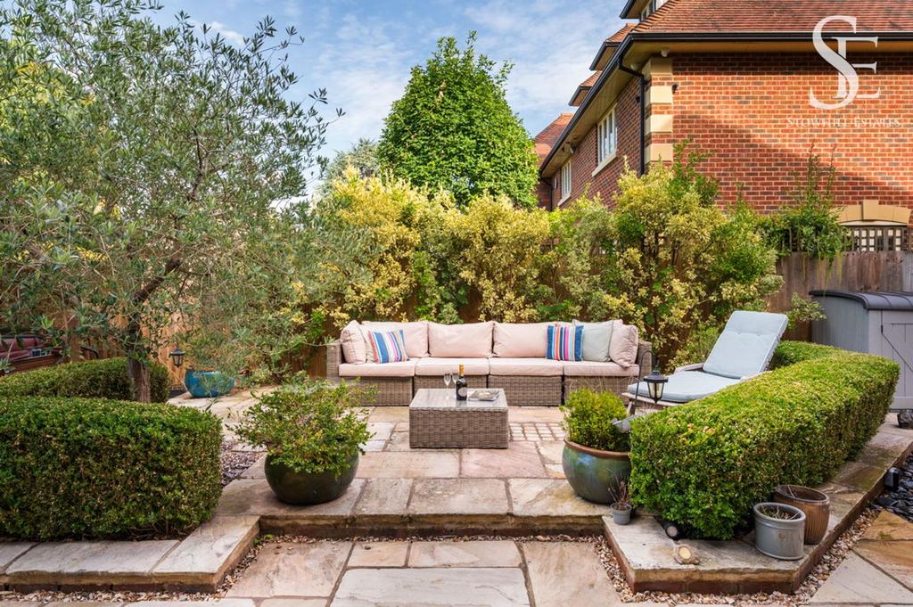 Outdoor seating