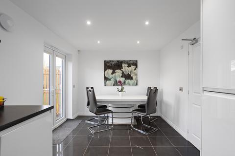 12 Auld Coal Road, Bonnyrigg, EH19 3JL