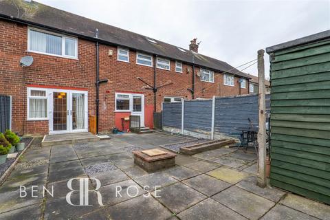 3 bedroom terraced house for sale, Seven Stars Road, Leyland