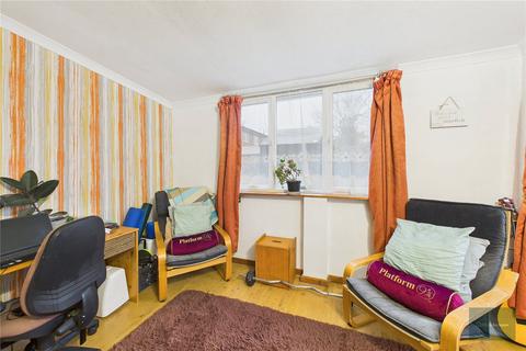 14 Haden Road, Trowbridge, BA14 7AX