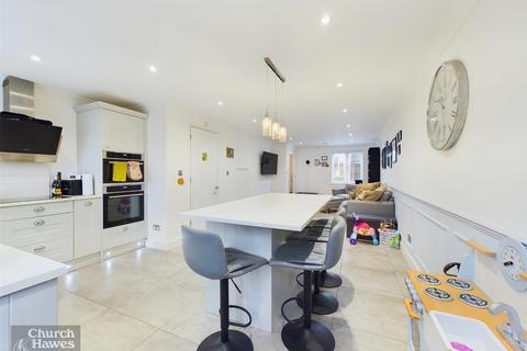 11 Hadrians Way, Heybridge, Maldon, CM9 4QN