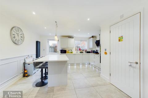 11 Hadrians Way, Heybridge, Maldon, CM9 4QN