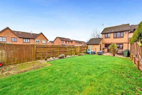 38 Aintree Close, Bletchley, Milton Keynes, MK3 5LP