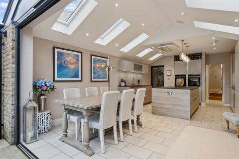39 Brightwell Crescent, London, SW17 9AD