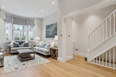 39 Brightwell Crescent, London, SW17 9AD