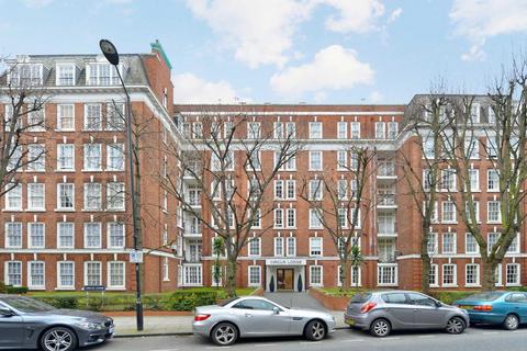 3 bedroom apartment to rent, Circus Lodge, Circus Road NW8