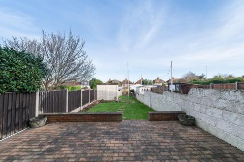 83 Barr Road, Gravesend, DA12 4DX