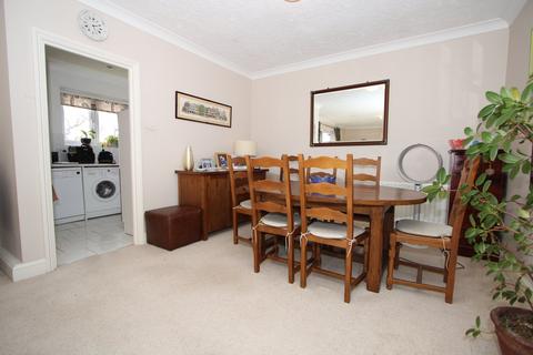 2 bedroom flat for sale, Oaklands Road, Bromley BR1