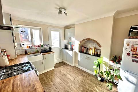 9a Darnley Street, Gravesend, DA11 0PJ