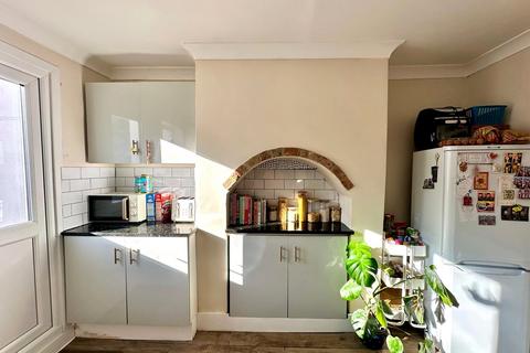 9a Darnley Street, Gravesend, DA11 0PJ