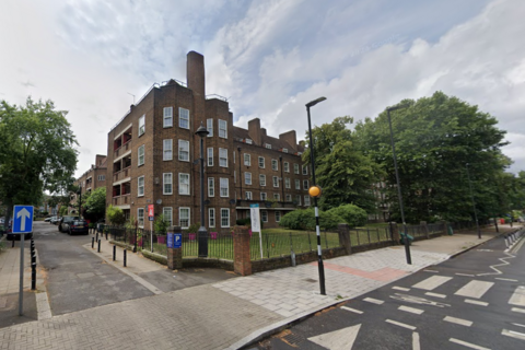 2 bedroom flat to rent, Edgehill House, Loughborough Estate, Brixton, SW9