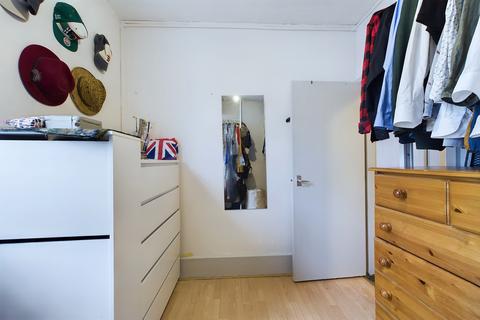 2 bedroom flat for sale, Edric House, Page Street, Westminster, London, SW1P