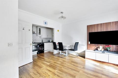 2 bedroom apartment for sale, Rose Bates Drive, London NW9