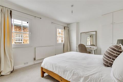 2 bedroom terraced house to rent, Passmore Street, London, SW1W