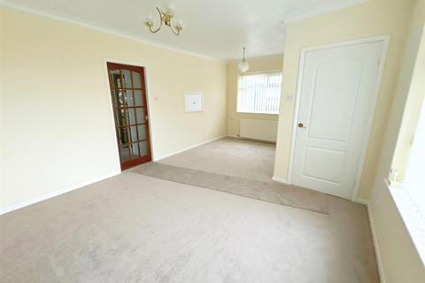 2 bedroom detached bungalow for sale, Viola Avenue, Rhyl