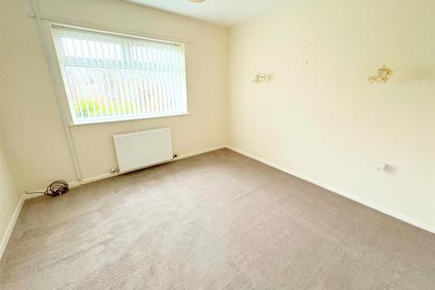 2 bedroom detached bungalow for sale, Viola Avenue, Rhyl