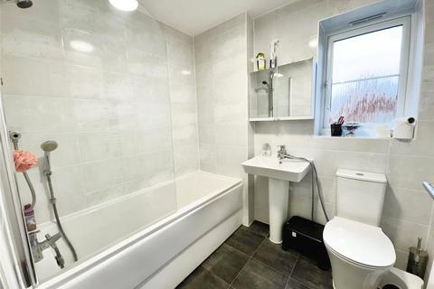 63 Trinder Road, Wokingham, RG41 1BH